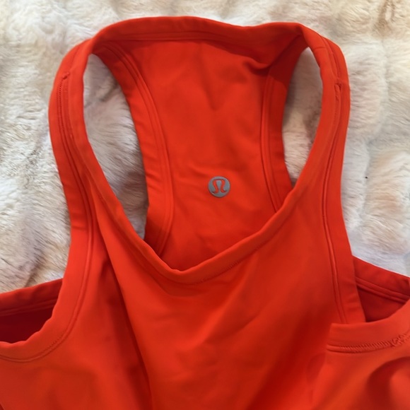 LULU LEAMON 2023 SUMMER COLLECTION ORANGE NEW TANK TOP - Picture 2 of 3